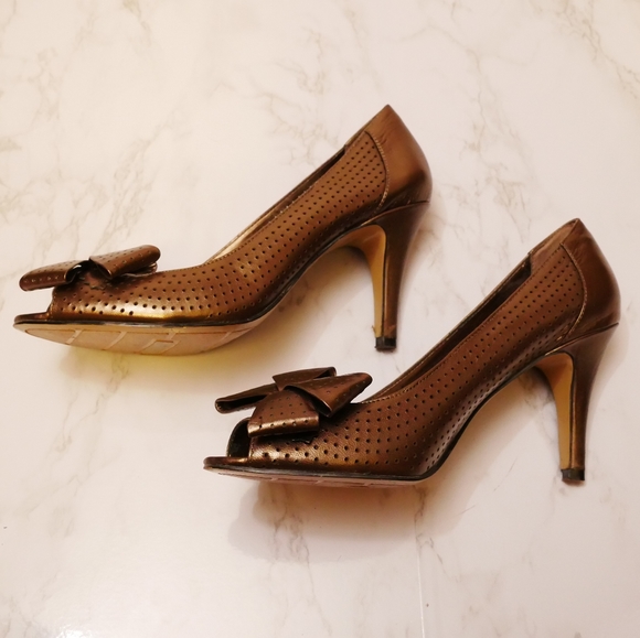 Bandolino peep toe heels - Picture 5 of 17